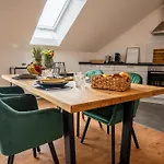 Schlossberg Residences - Design City-apartment Naehe Sap Und Hockenheimring Appartement