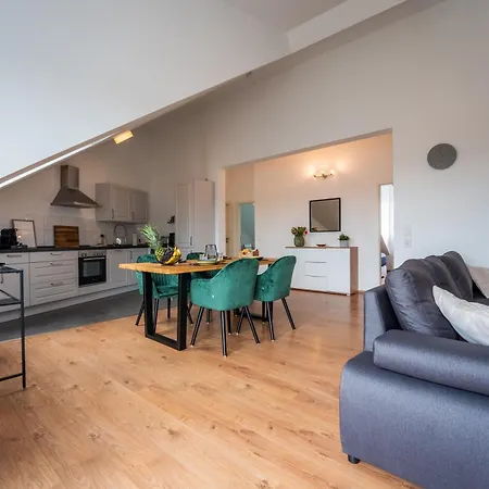 アパート Schlossberg Residences - Design City-apartment Naehe Sap Und Hockenheimring ホッケンハイム